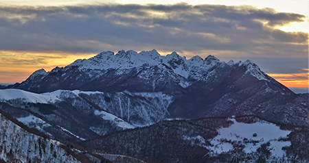 Sulle nevi dei Piani d’Artavaggio (1650 m) da Avolasio (1050 m) il 22 dicembre 2020  - FOTOGALLERY